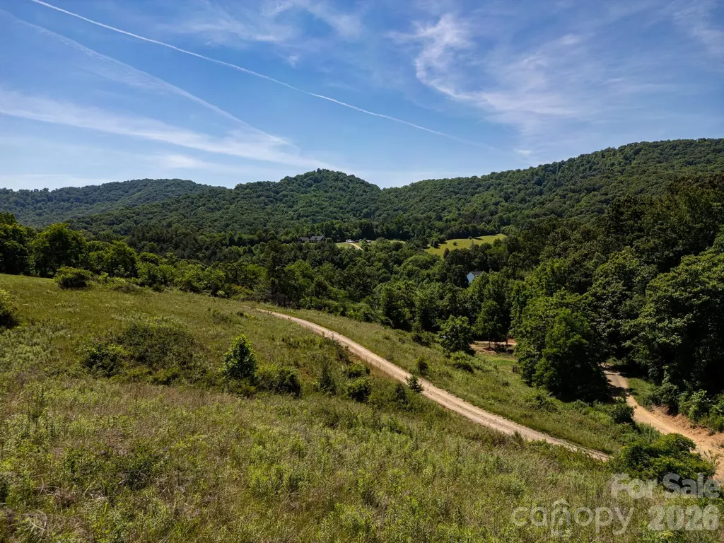999 Murphy Cove Road Candler NC 28715