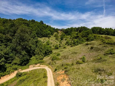 999 Murphy Cove Road Candler NC 28715