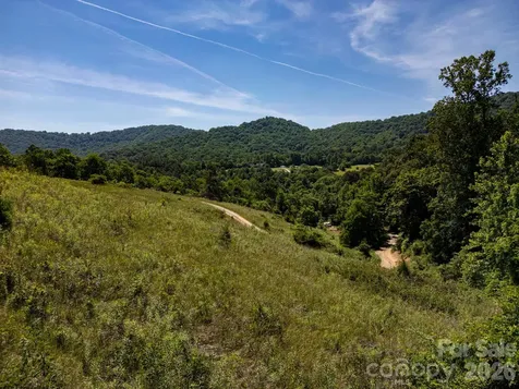 999 Murphy Cove Road Candler NC 28715