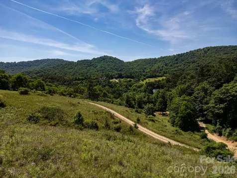 999 Murphy Cove Road Candler NC 28715