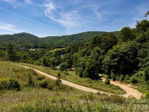999 Murphy Cove Road Candler NC 28715
