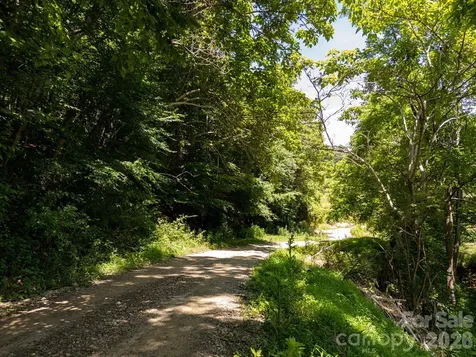 999 Murphy Cove Road Candler NC 28715