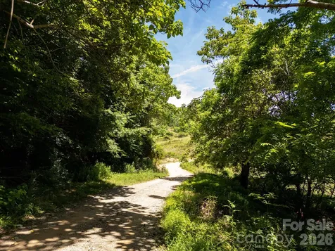 999 Murphy Cove Road Candler NC 28715