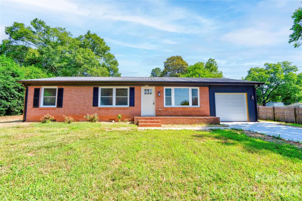 2994 Lutz Boulevard Newton NC 28658