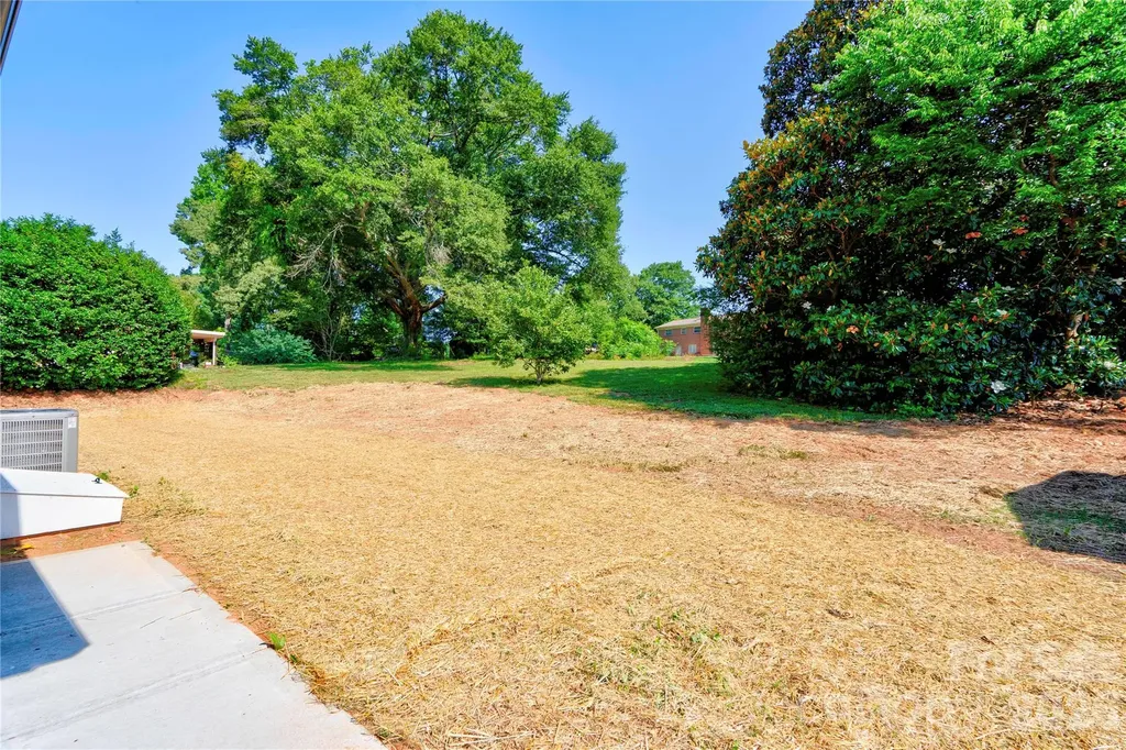 2994 Lutz Boulevard Newton NC 28658