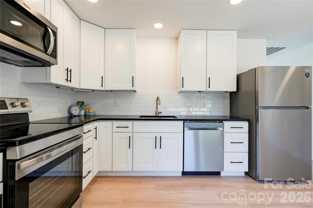 2994 Lutz Boulevard Newton NC 28658