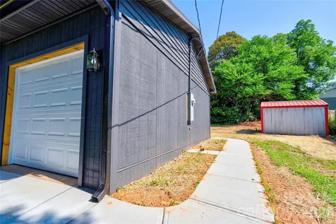 2994 Lutz Boulevard Newton NC 28658