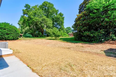 2994 Lutz Boulevard Newton NC 28658