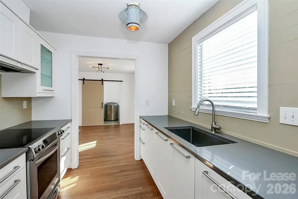 2019 Highland Street Charlotte NC 28208