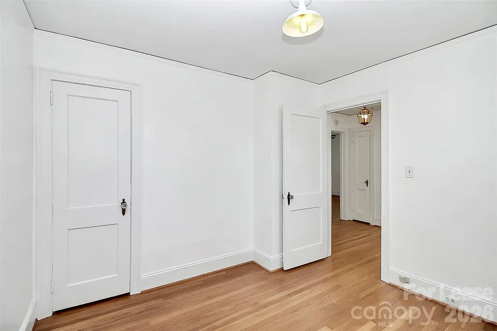 2019 Highland Street Charlotte NC 28208
