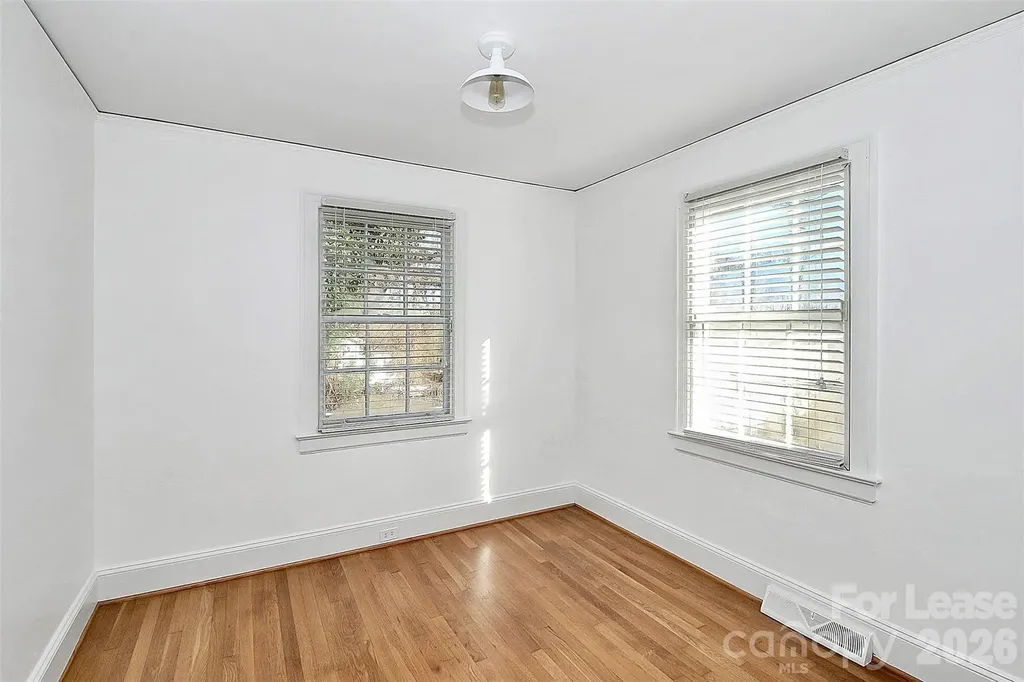2019 Highland Street Charlotte NC 28208