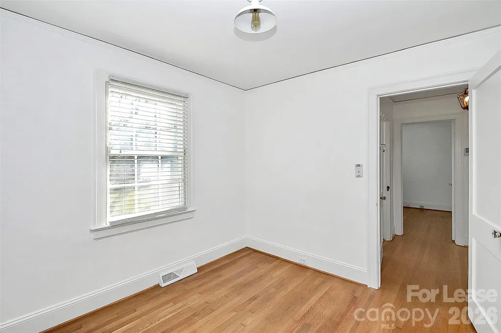 2019 Highland Street Charlotte NC 28208