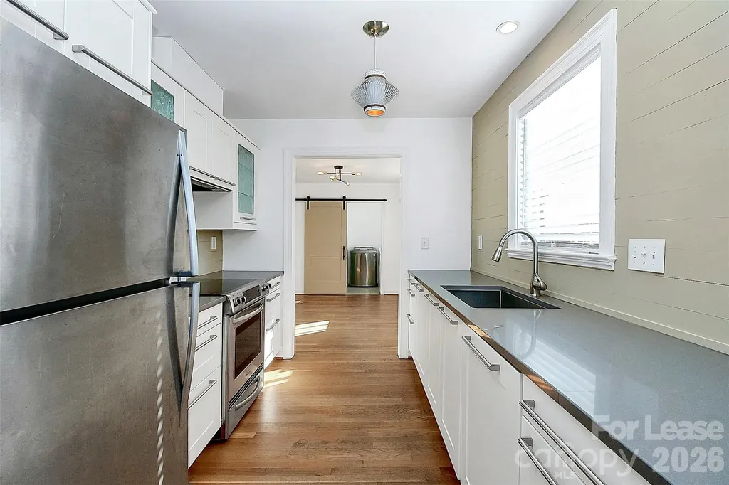 2019 Highland Street Charlotte NC 28208
