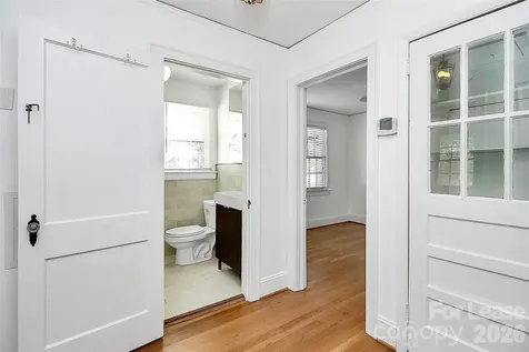 2019 Highland Street Charlotte NC 28208