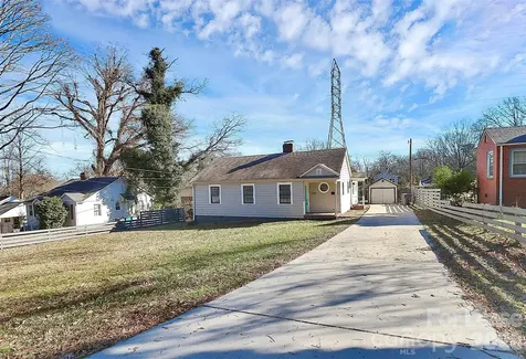 2019 Highland Street Charlotte NC 28208