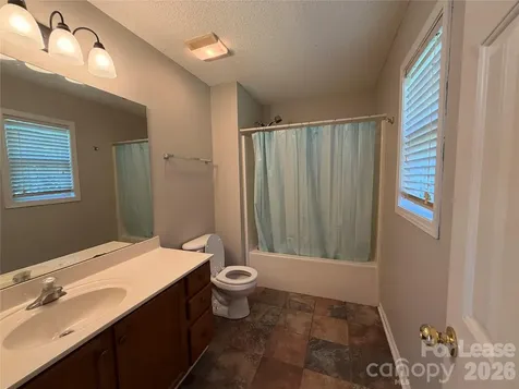 375 Brookfield Drive Statesville NC 28625
