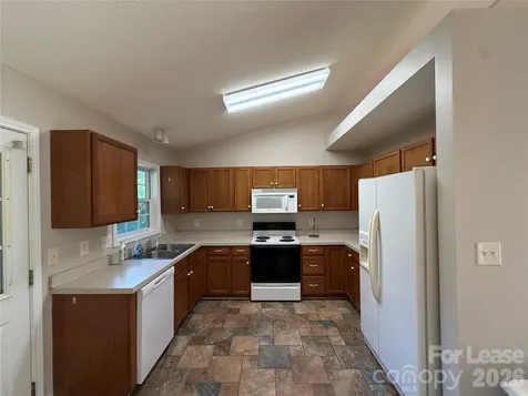 375 Brookfield Drive Statesville NC 28625