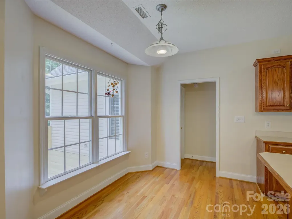 1527 Lavington Court Gastonia NC 28056