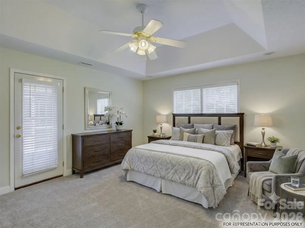 1527 Lavington Court Gastonia NC 28056