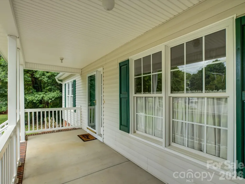 1527 Lavington Court Gastonia NC 28056
