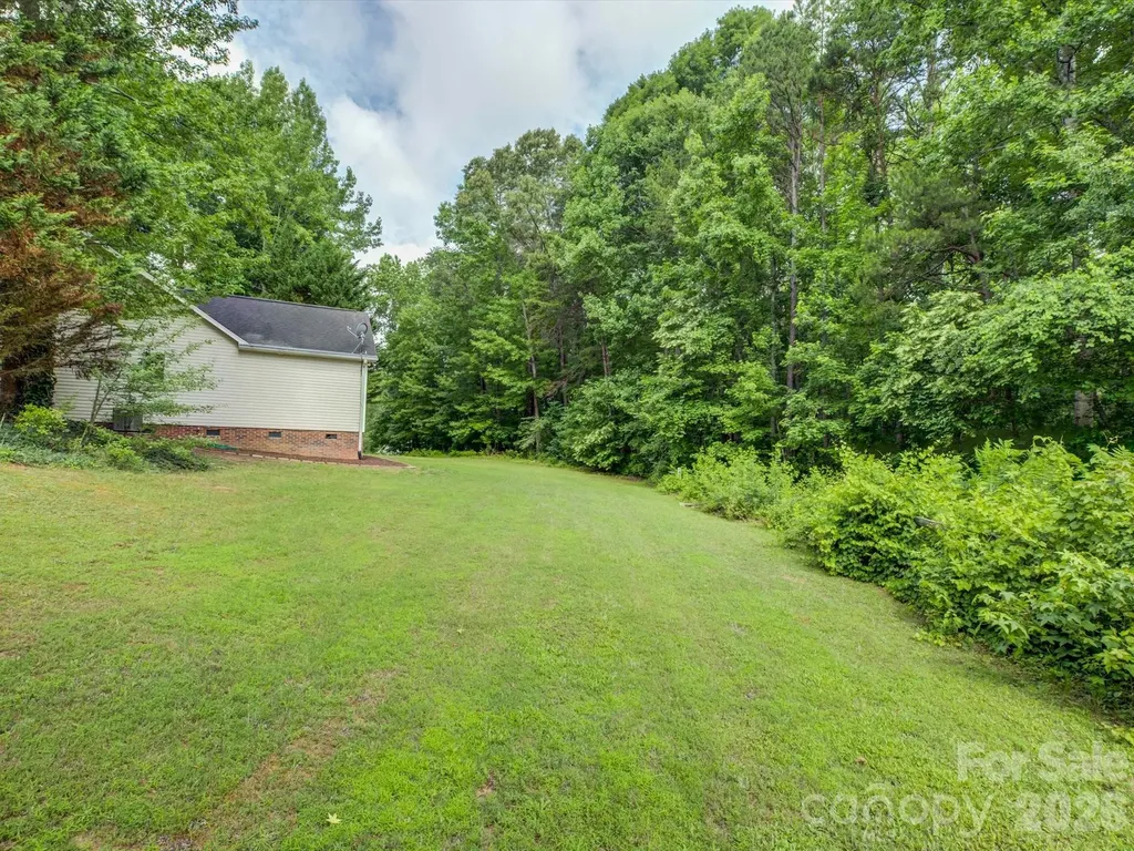 1527 Lavington Court Gastonia NC 28056
