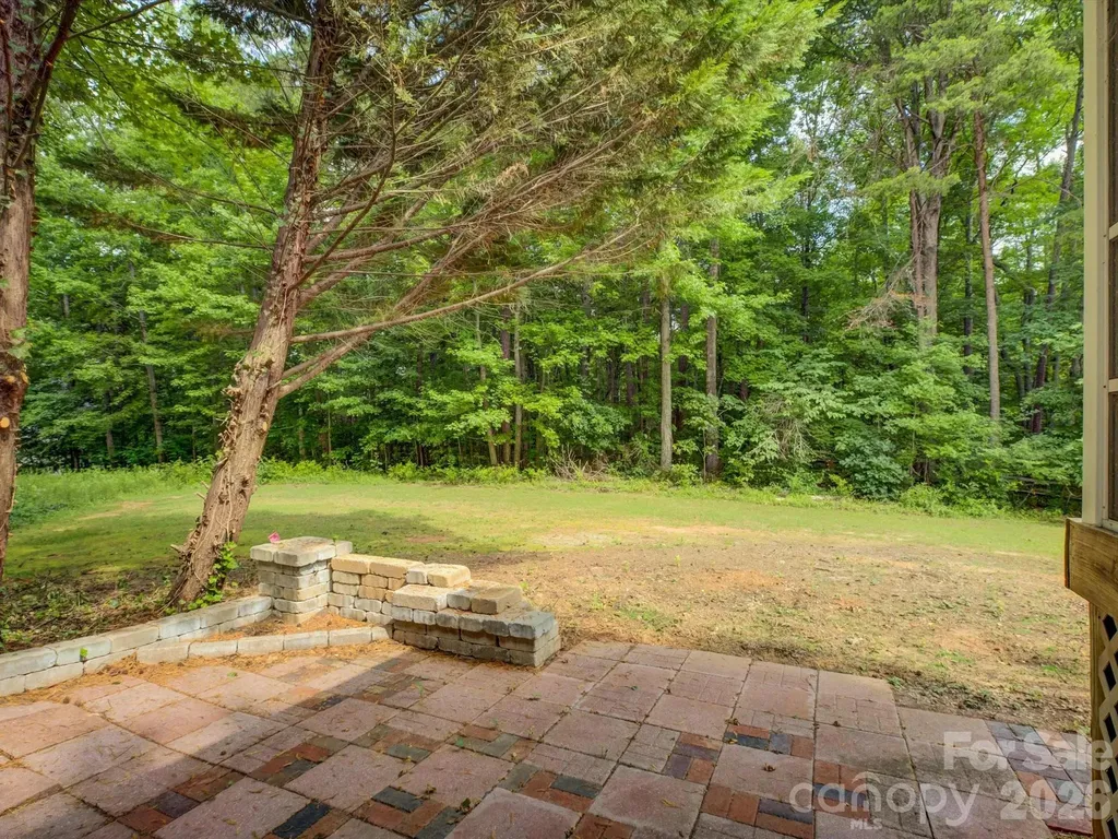 1527 Lavington Court Gastonia NC 28056
