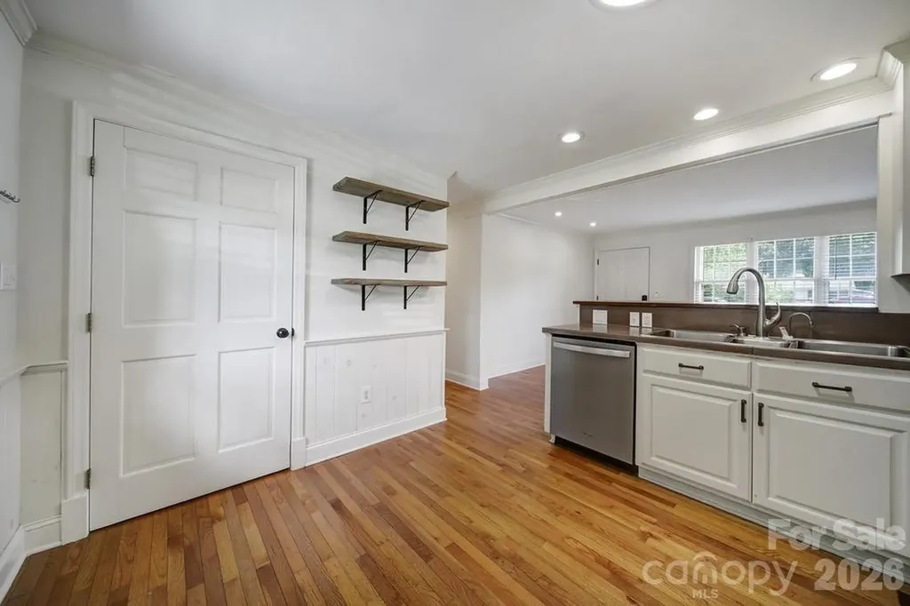 2715 Springway Drive Charlotte NC 28205