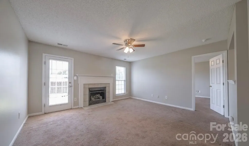 3003 Fairglen Road Charlotte NC 28269