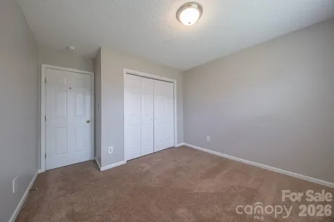 3003 Fairglen Road Charlotte NC 28269