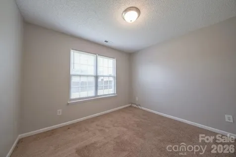 3003 Fairglen Road Charlotte NC 28269