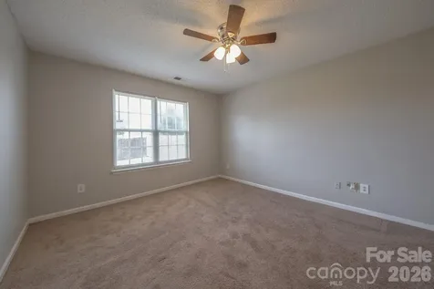 3003 Fairglen Road Charlotte NC 28269