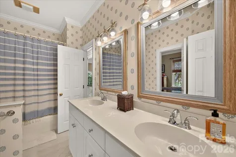 3601 Castellaine Drive Charlotte NC 28226