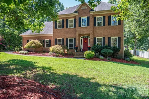 109 Nemans Cove Cherryville NC 28021