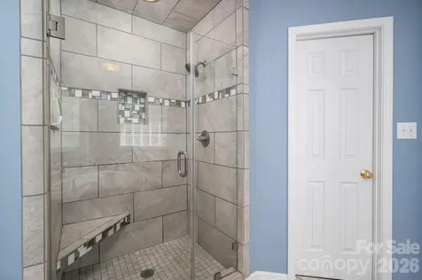 109 Nemans Cove Cherryville NC 28021
