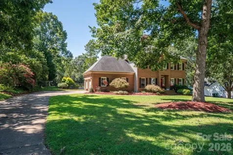 109 Nemans Cove Cherryville NC 28021