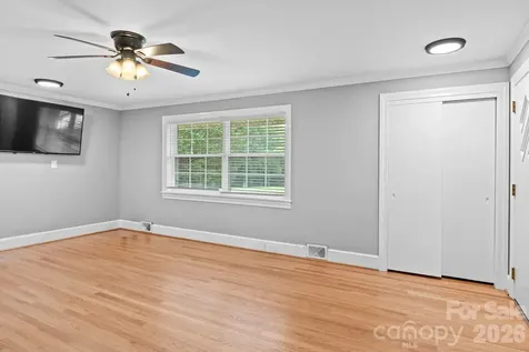 114 Shiloh Farm Trail State Road NC 28676