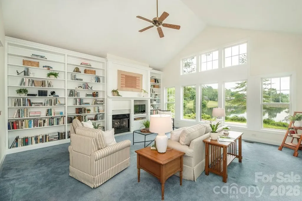 719 Deerlake Road Brevard NC 28712
