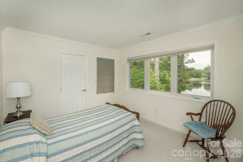 719 Deerlake Road Brevard NC 28712