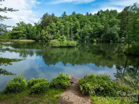 719 Deerlake Road Brevard NC 28712