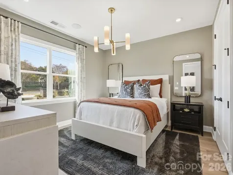 5119 Hoptree Street Charlotte NC 28277