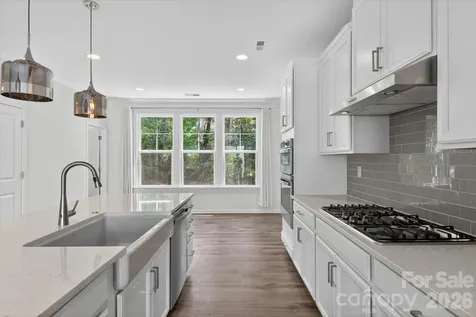 13018 Simoneaux Lane Charlotte NC 28277