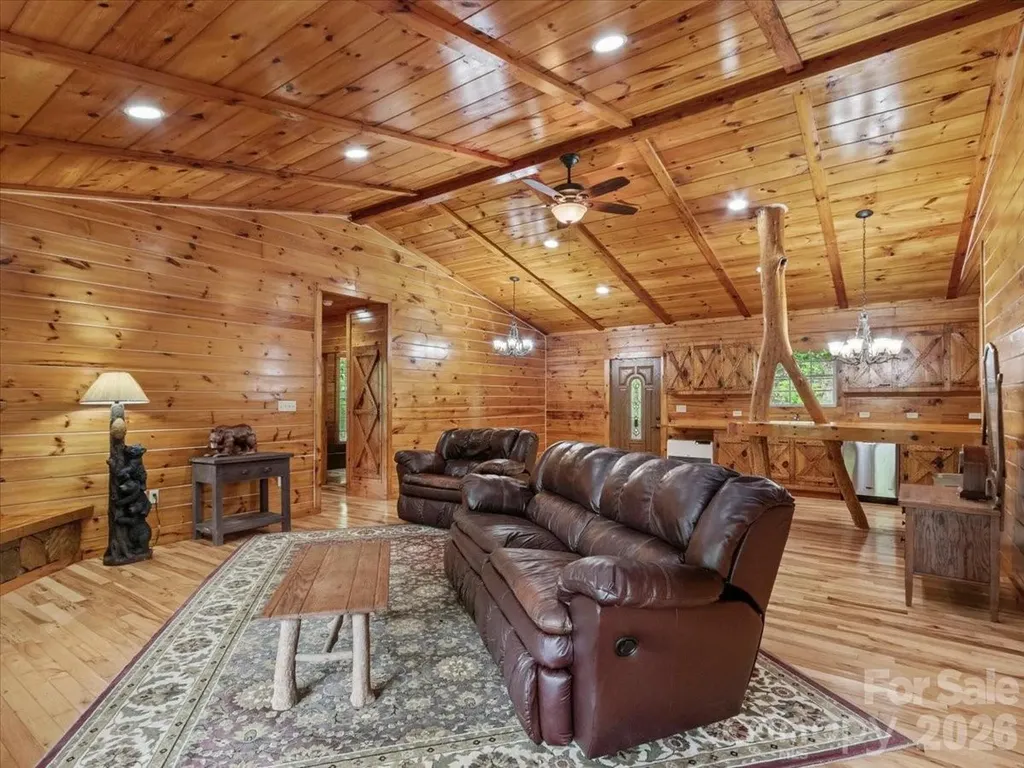 439 Upper Pig Pen Road Green Mountain NC 28740