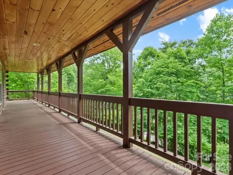 439 Upper Pig Pen Road Green Mountain NC 28740
