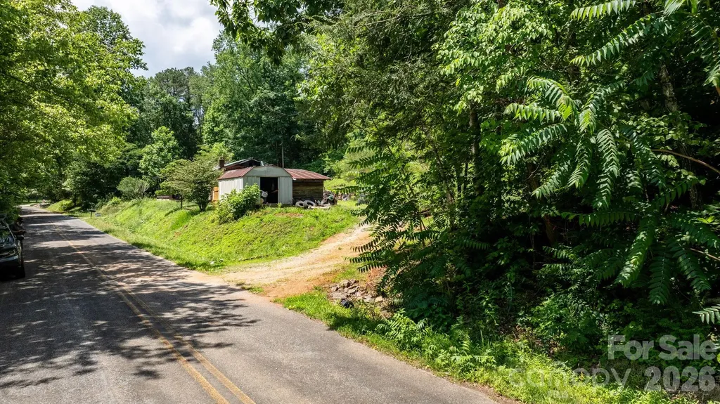 250 Eplee Lane Marion NC 28752