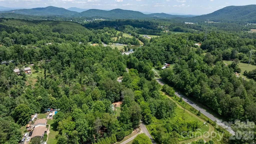 250 Eplee Lane Marion NC 28752
