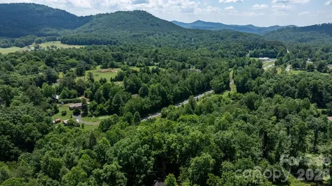 250 Eplee Lane Marion NC 28752