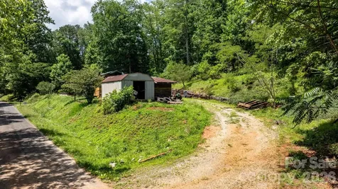 250 Eplee Lane Marion NC 28752
