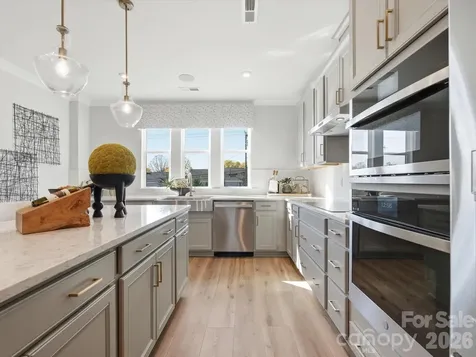 5107 Hoptree Street Charlotte NC 28277