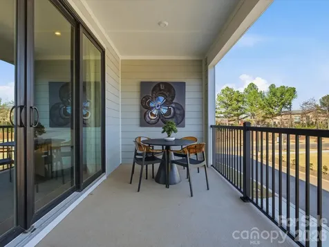 5107 Hoptree Street Charlotte NC 28277