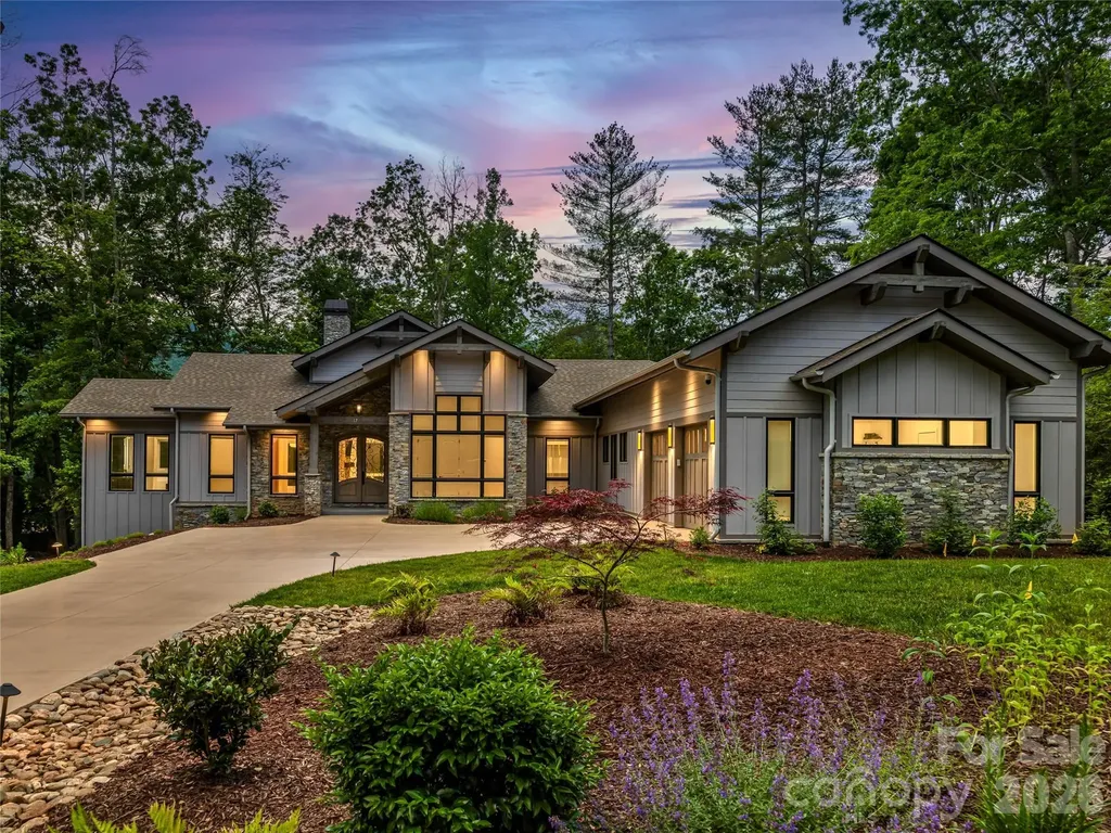17 Nestlewood Drive Arden NC 28704